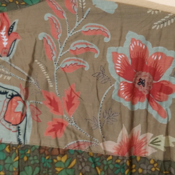 Maison Coupe| NWT Floral Long Sleeve Cotton Shirt With Front Pockets - Picture 3 of 14